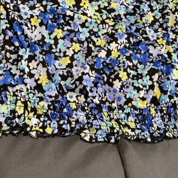 BCX Floral Sleeveless Tank - Picture 5 of 7